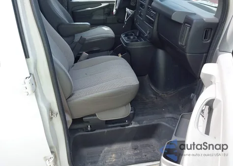 2011 Chevrolet Express 2500 Work Van from USA, damaged, VIN 1GCWGFCG6B1132632